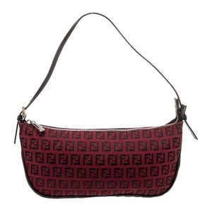 Great condition - FENDi zucchino pouchette (red and black)